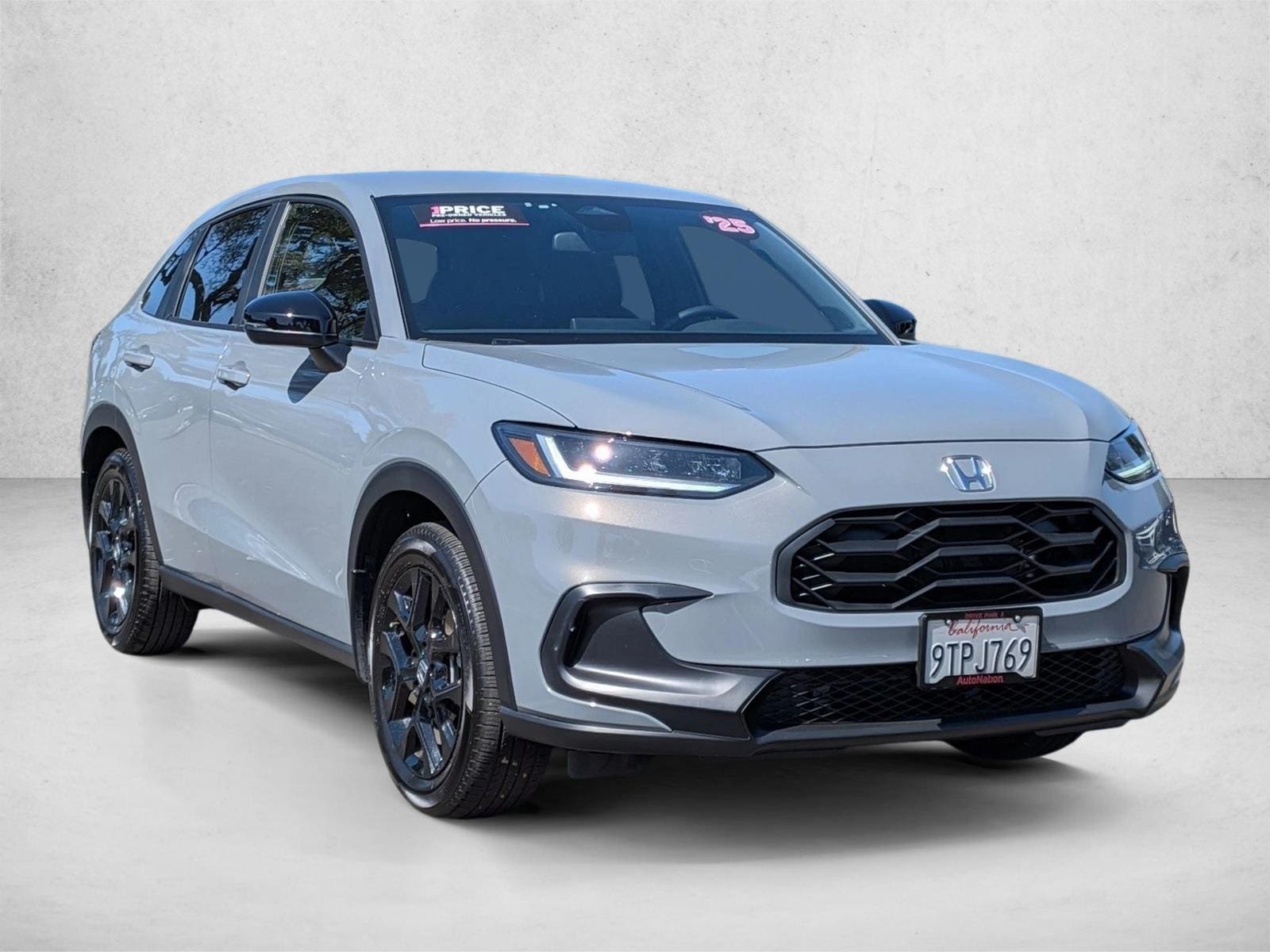 2025 Honda HR-V Sport photo 3