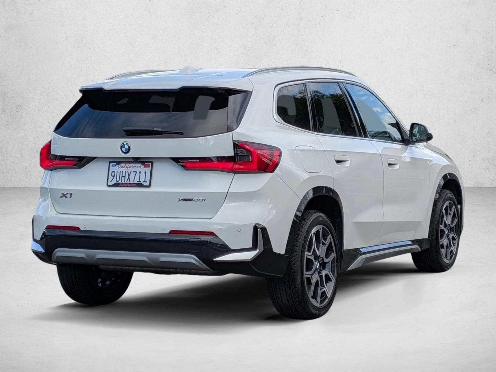 2025 BMW X1 xDrive28i photo 4