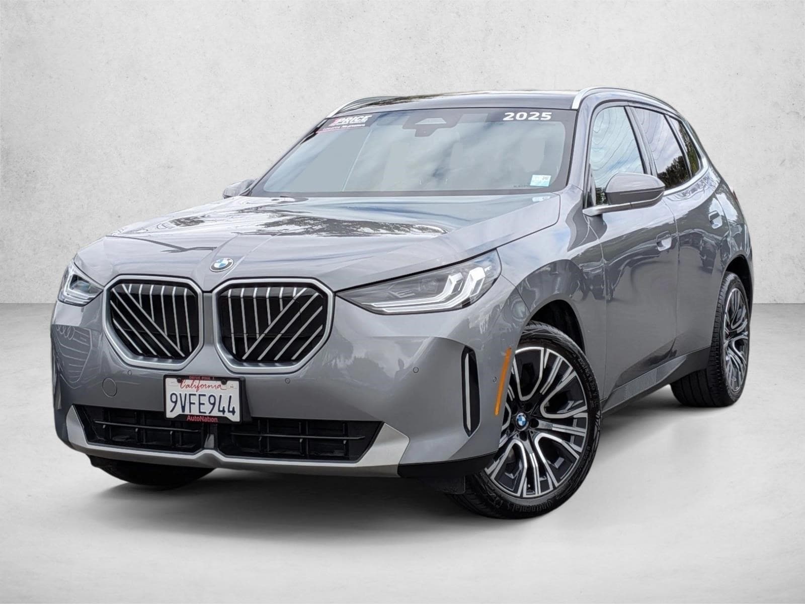 2025 BMW X3 30 XDRIVE's photo