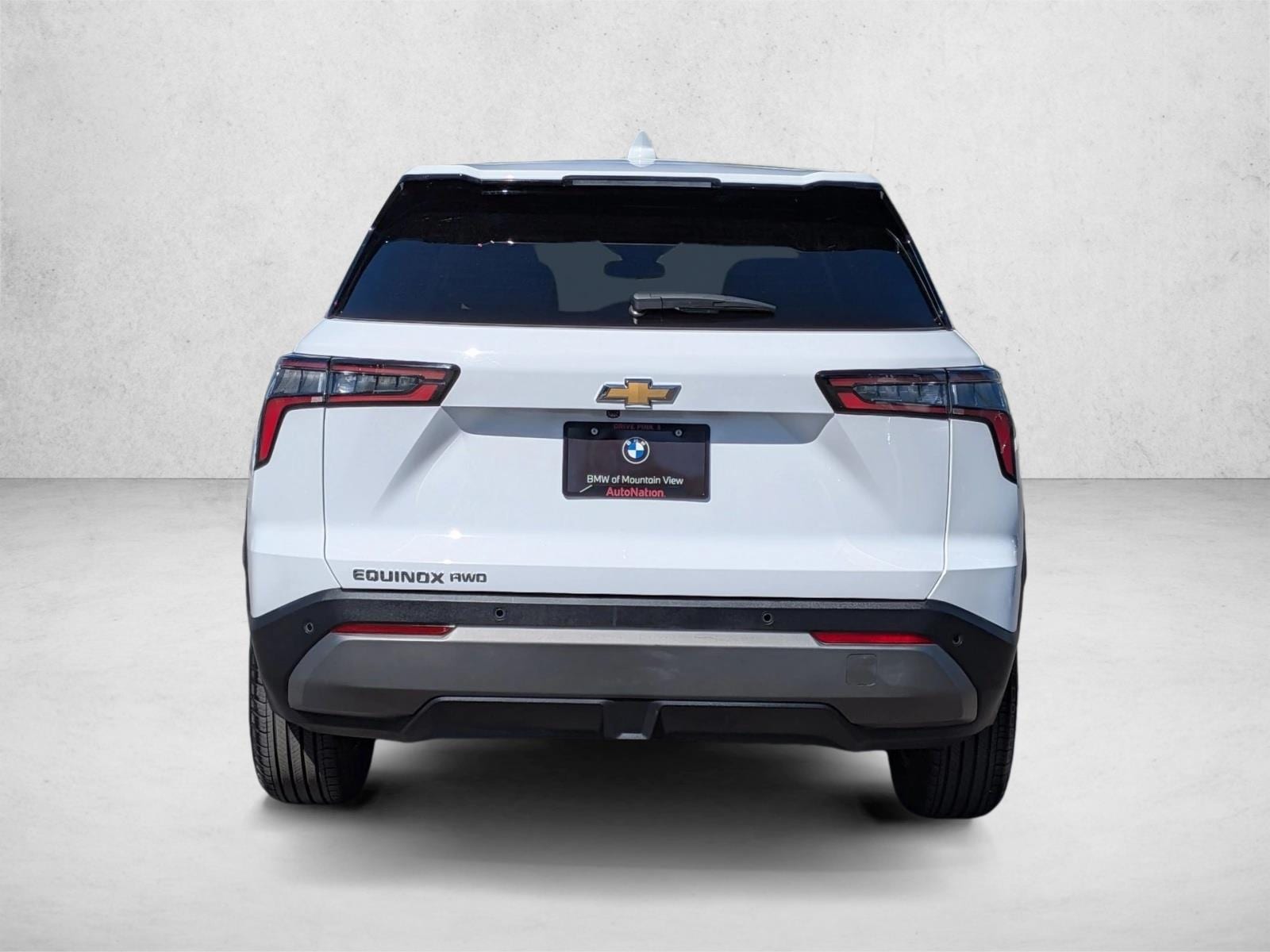 2025 Chevrolet Equinox LT photo 6