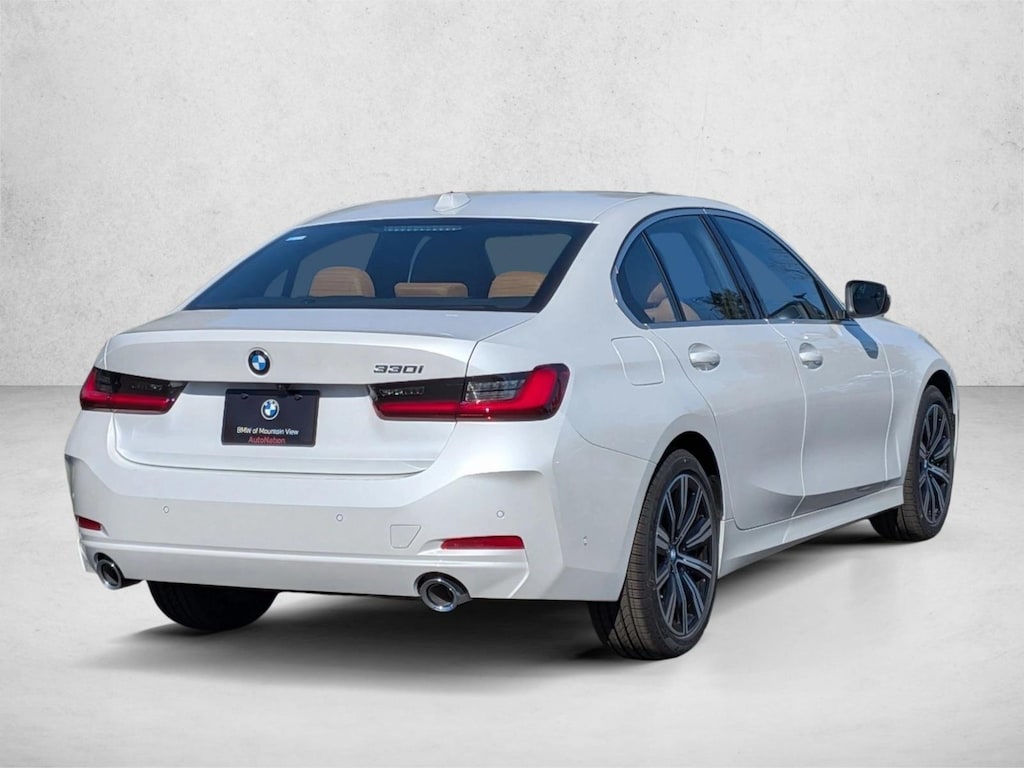 New 2026 BMW 330i Sedan