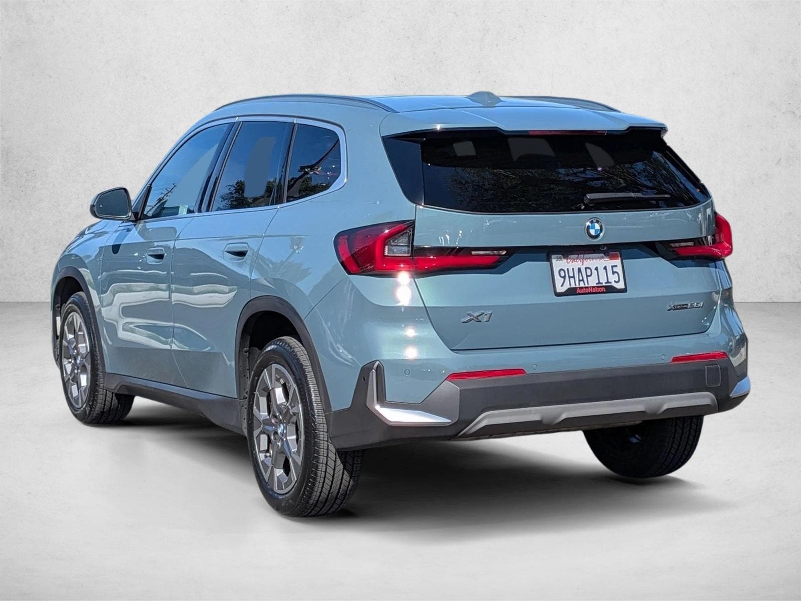 2023 BMW X1 xDrive28i photo 3