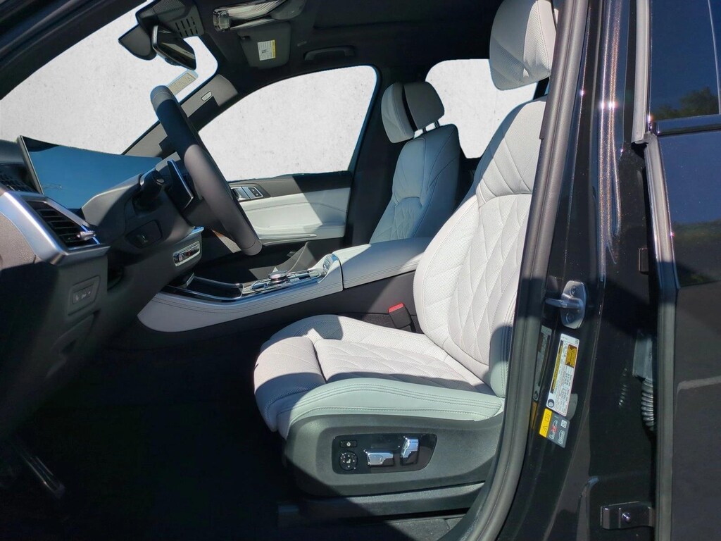 New 2026 BMW X5 PHEV xDrive50e SUV