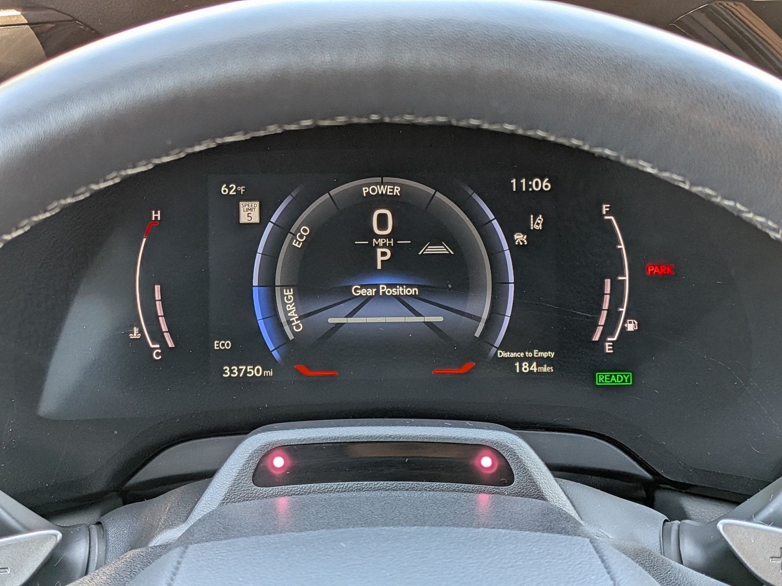 2024 Lexus RX Hybrid 500h - Photo 11