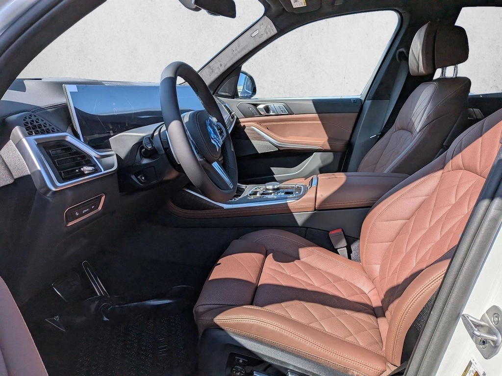 New 2027 BMW X7 xDrive40i SUV