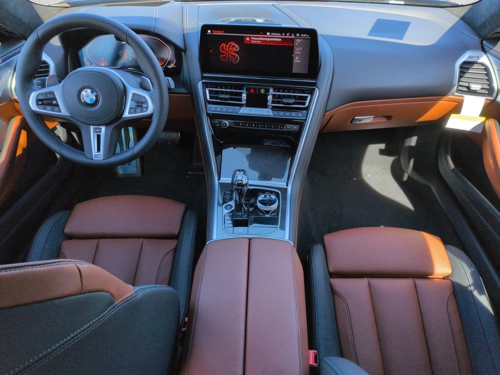 2026 BMW 8 Series M850i - Photo 15