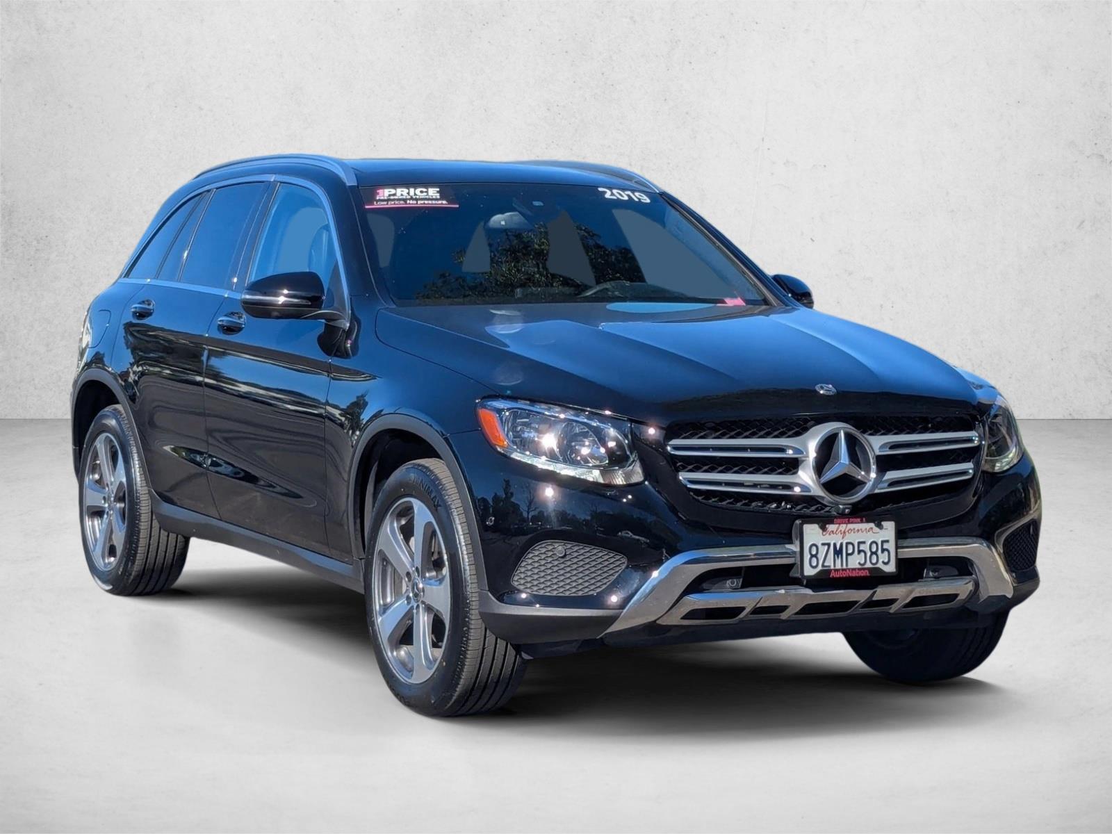 2019 Mercedes Benz GLC 300 4MATIC photo 3