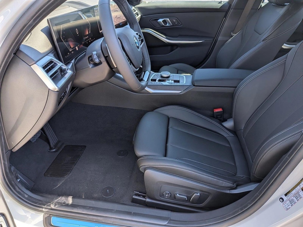 New 2026 BMW 330i Sedan