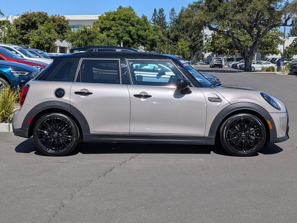 Used 2022 MINI Hardtop 4 Door Cooper S Hatchback