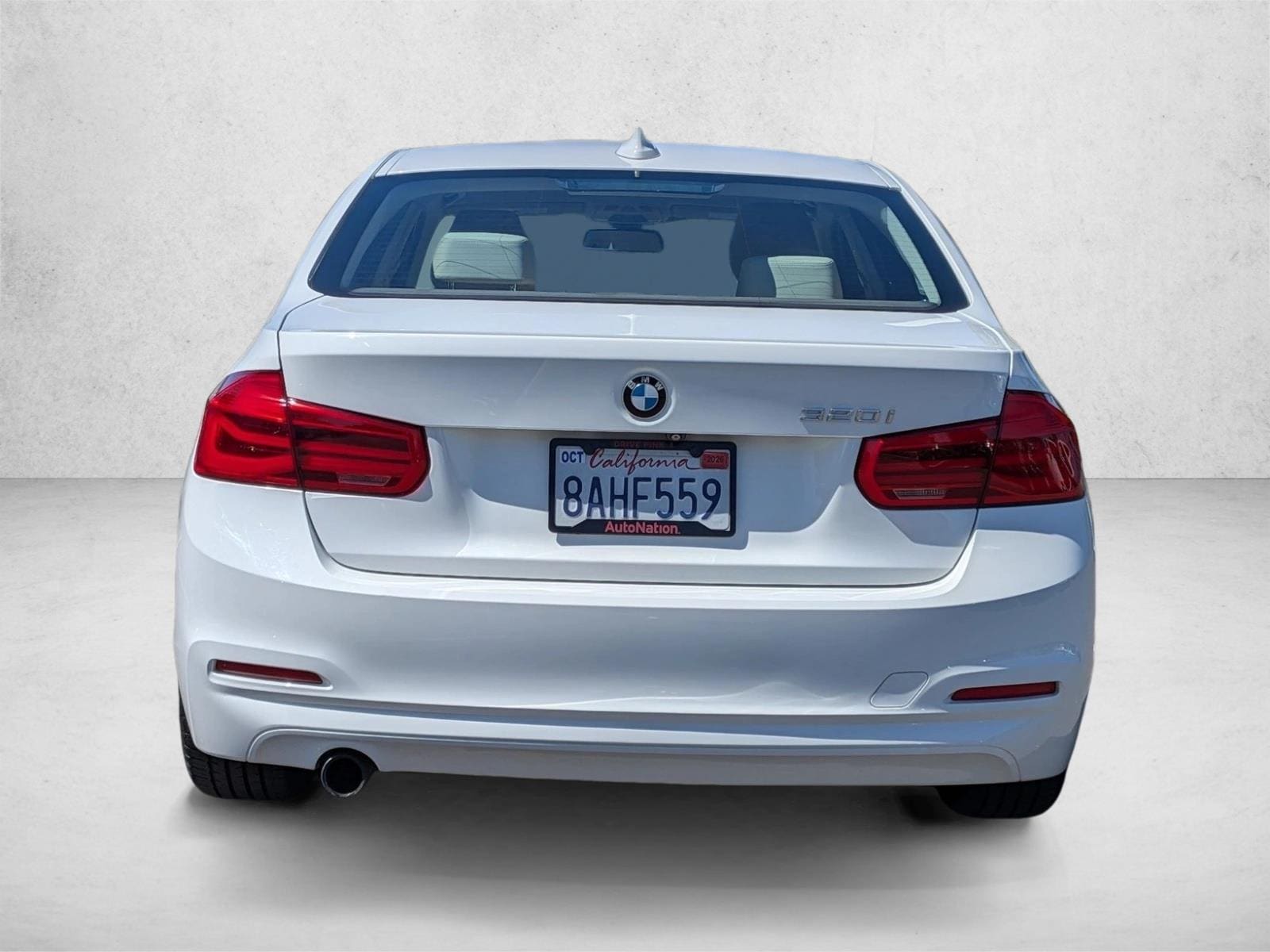 2018 BMW 320i photo 6