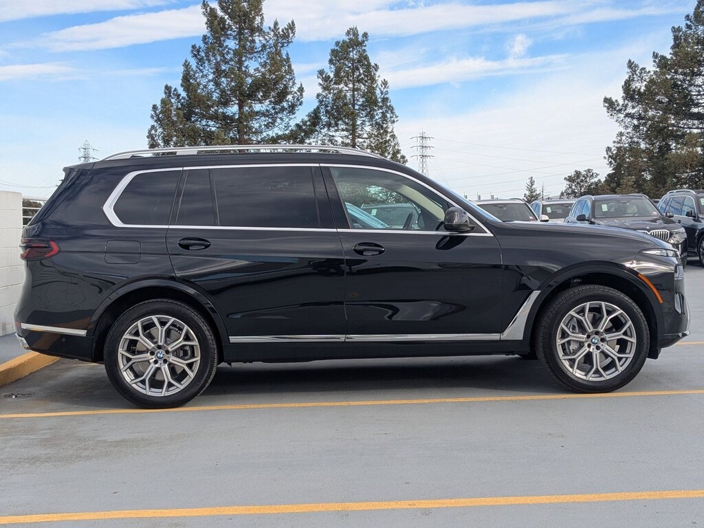 Used 2025 BMW X7 xDrive40i SUV