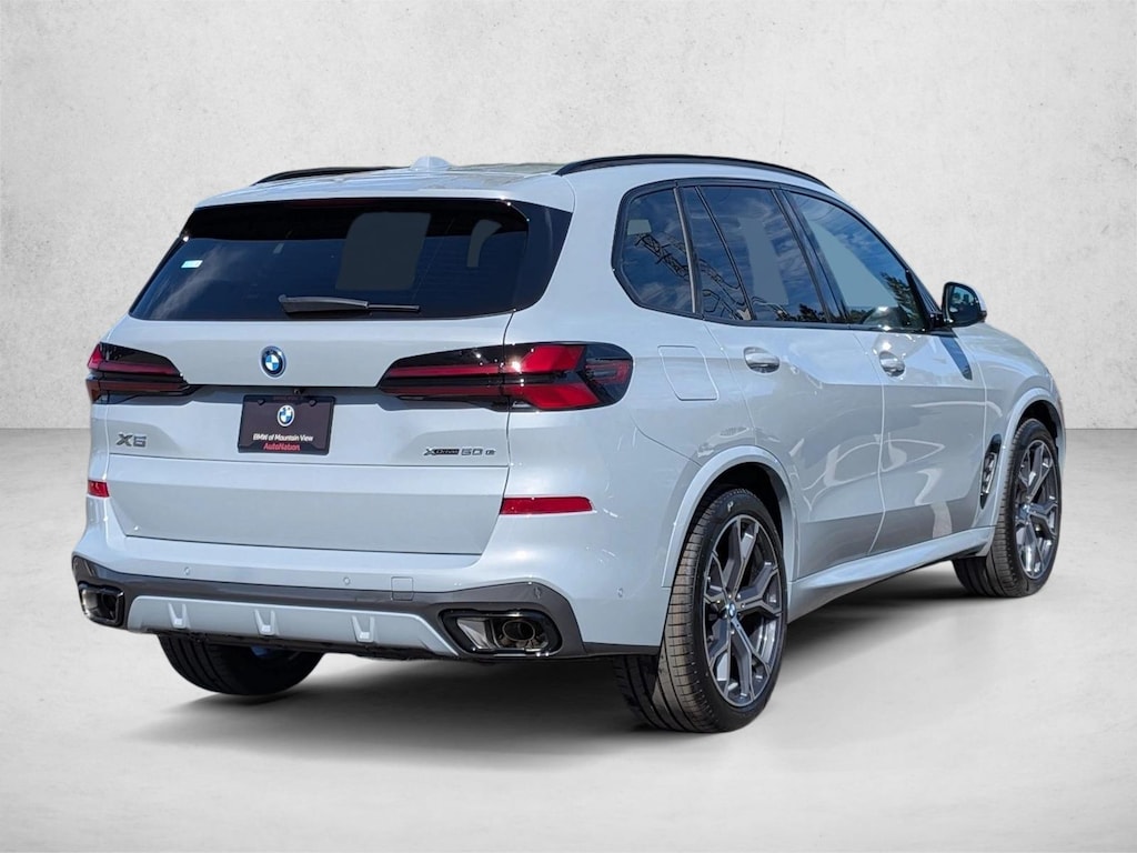 New 2026 BMW X5 PHEV xDrive50e SUV