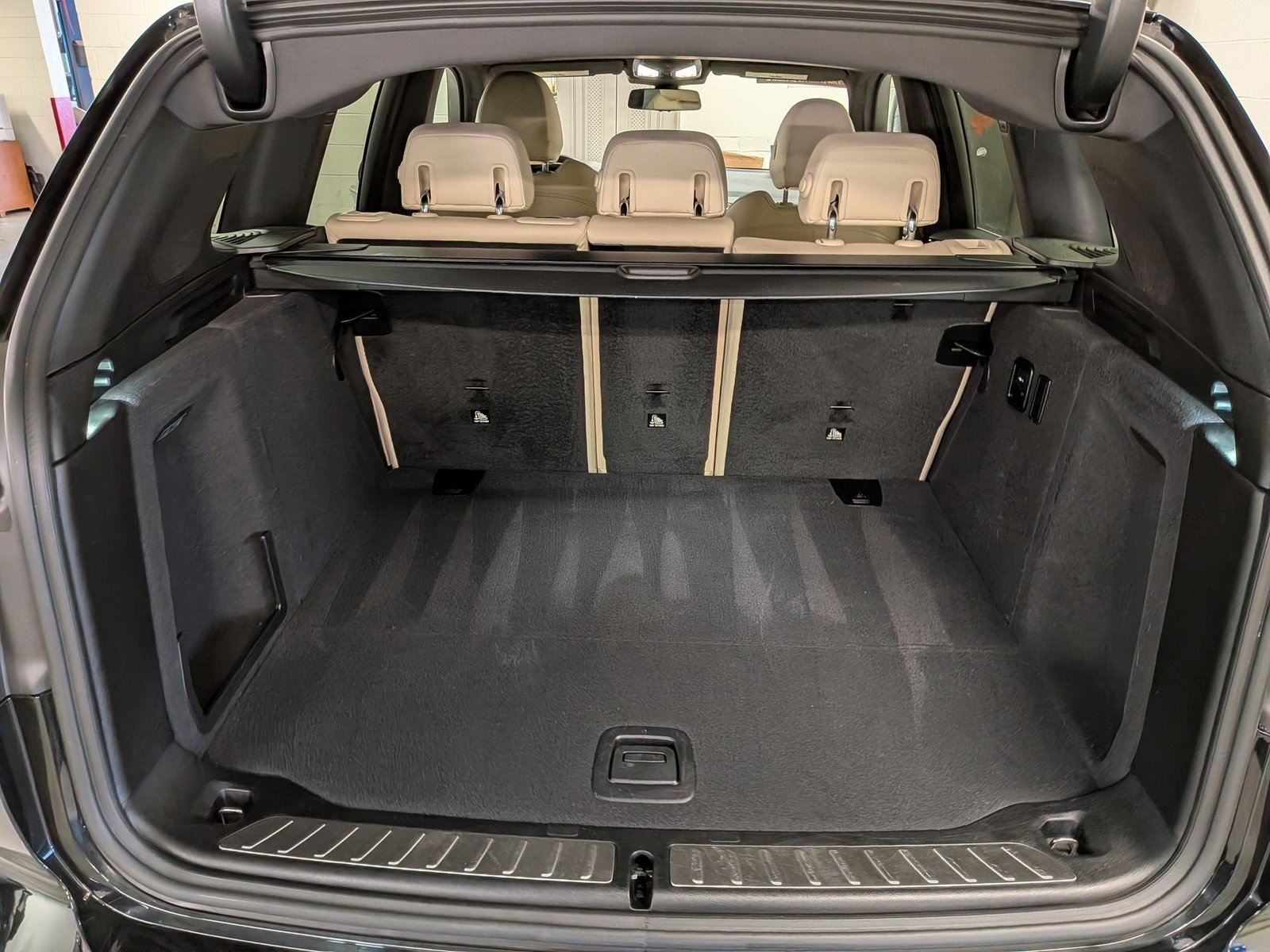 2023 BMW X3 sDrive30i photo 5