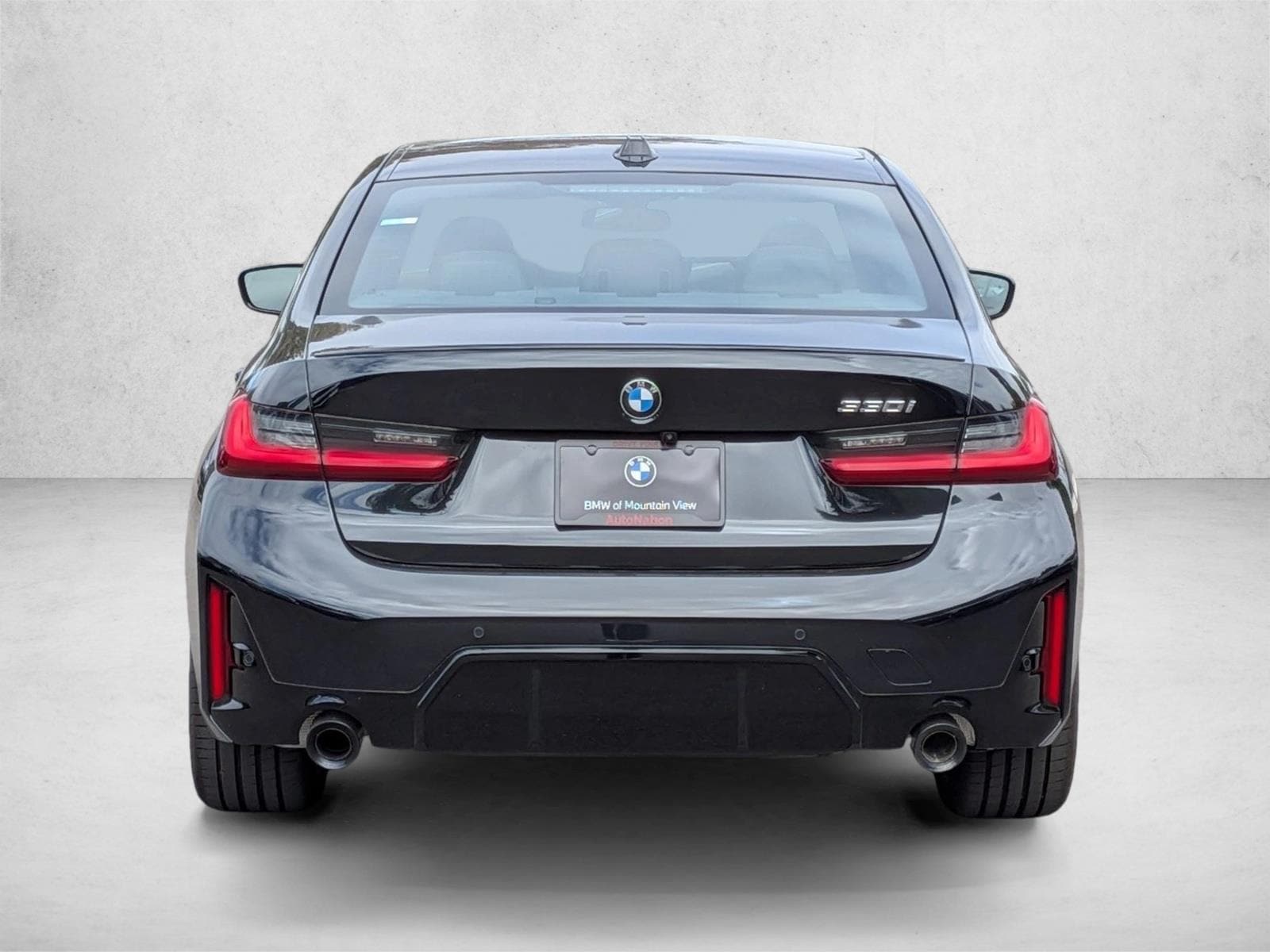 2026 BMW 3 Series 330i - Photo 7