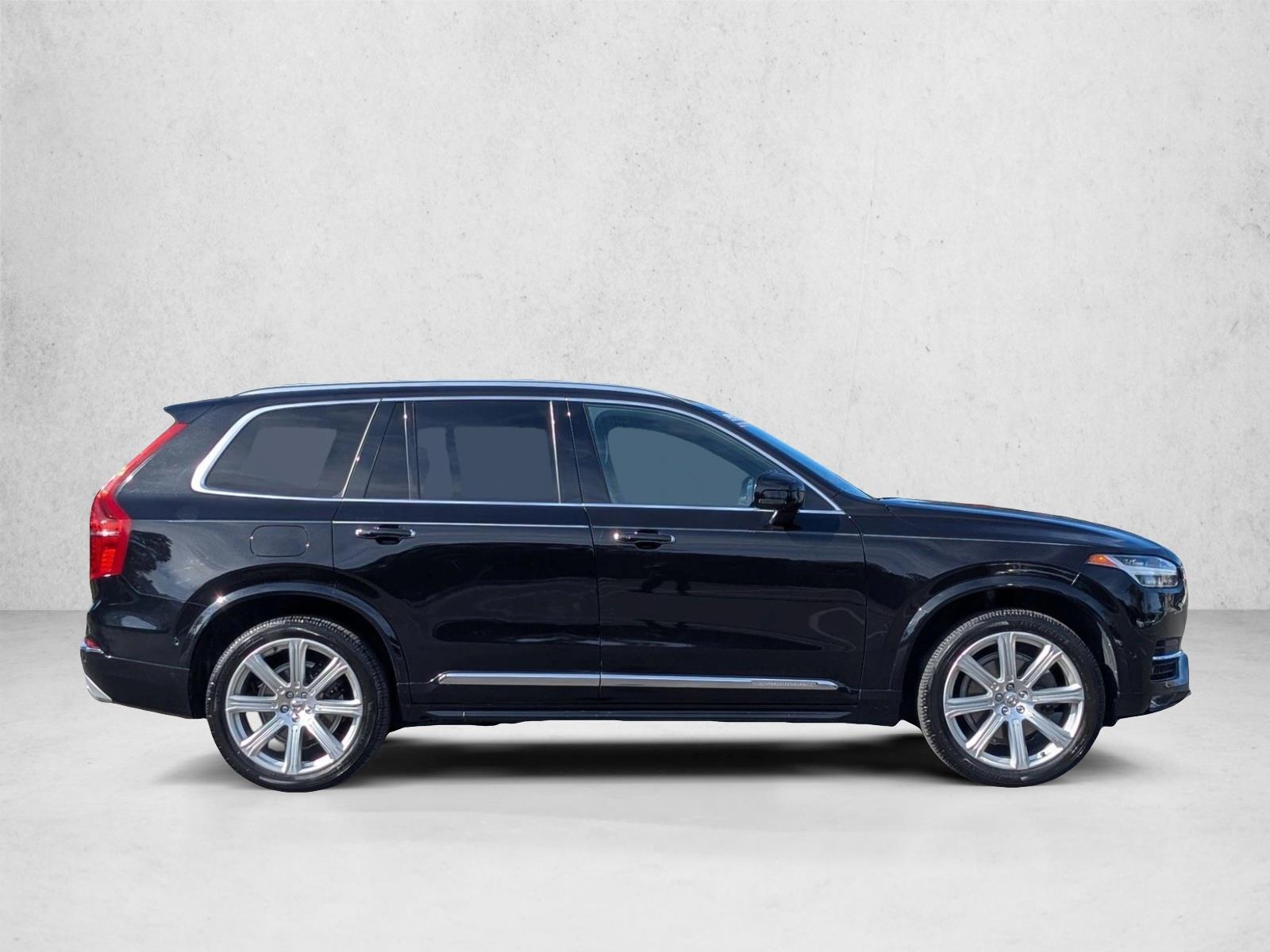 2017 Volvo XC90 T6 AWD Inscription photo 4