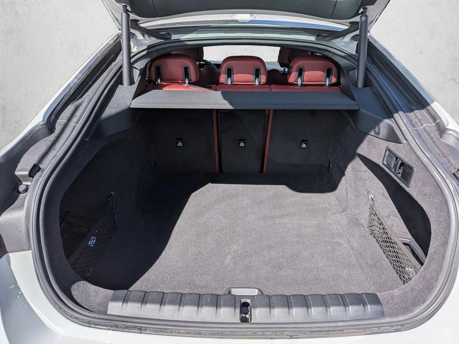 2023 BMW i4 eDrive35 photo 5