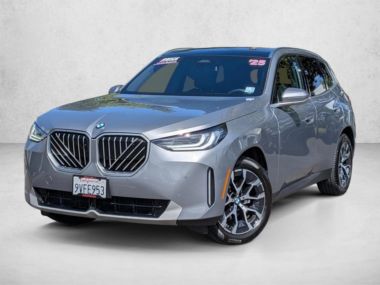 2025 BMW X3 30 XDRIVE's photo