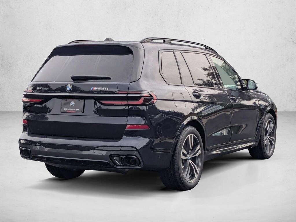 New 2026 BMW X7 M60i SUV