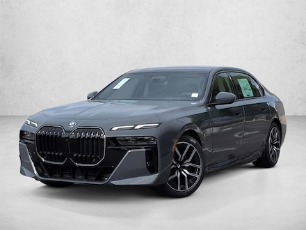 2026 BMW 750e xDrive Sedan