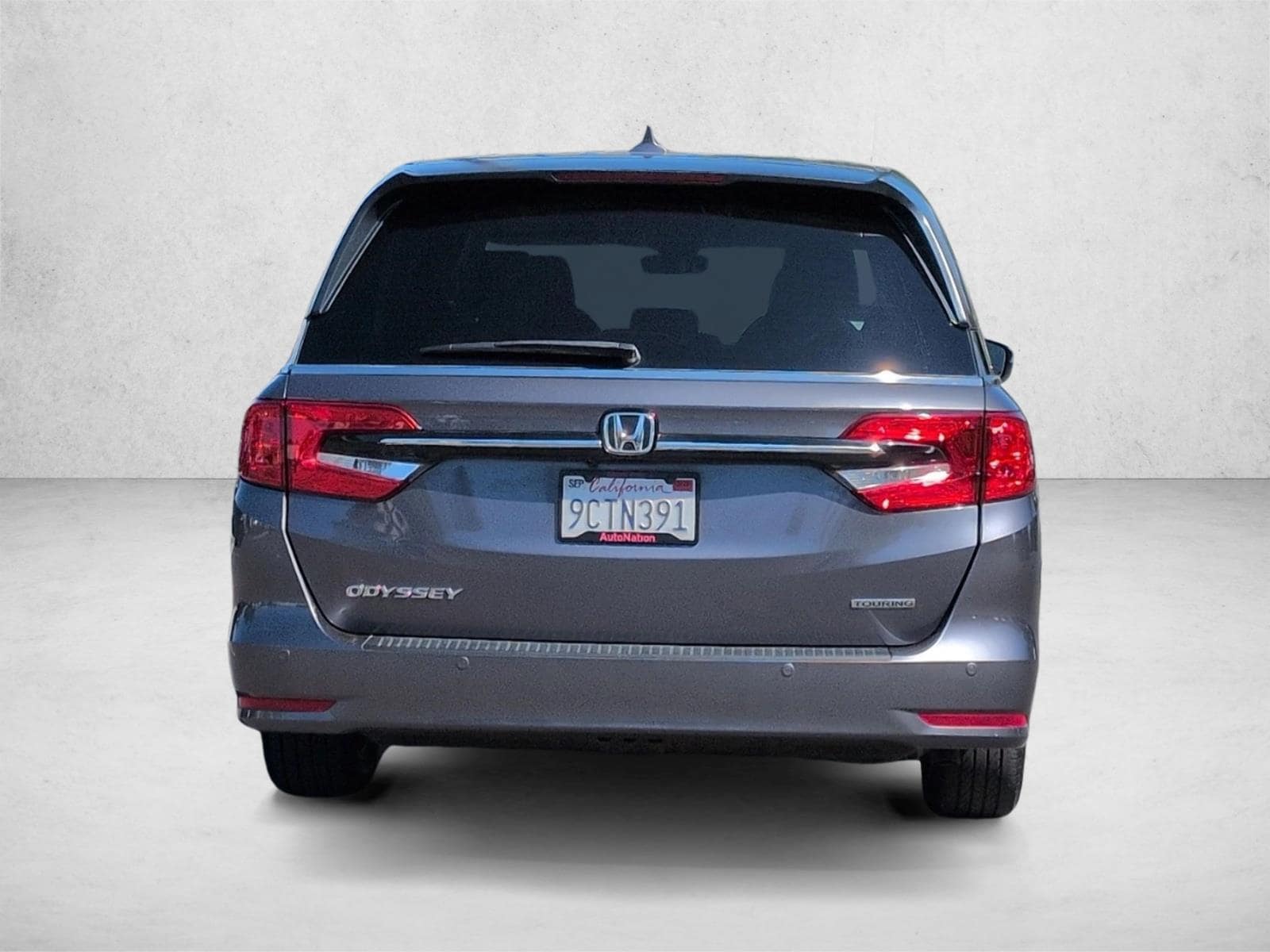 2023 Honda Odyssey Touring photo 6