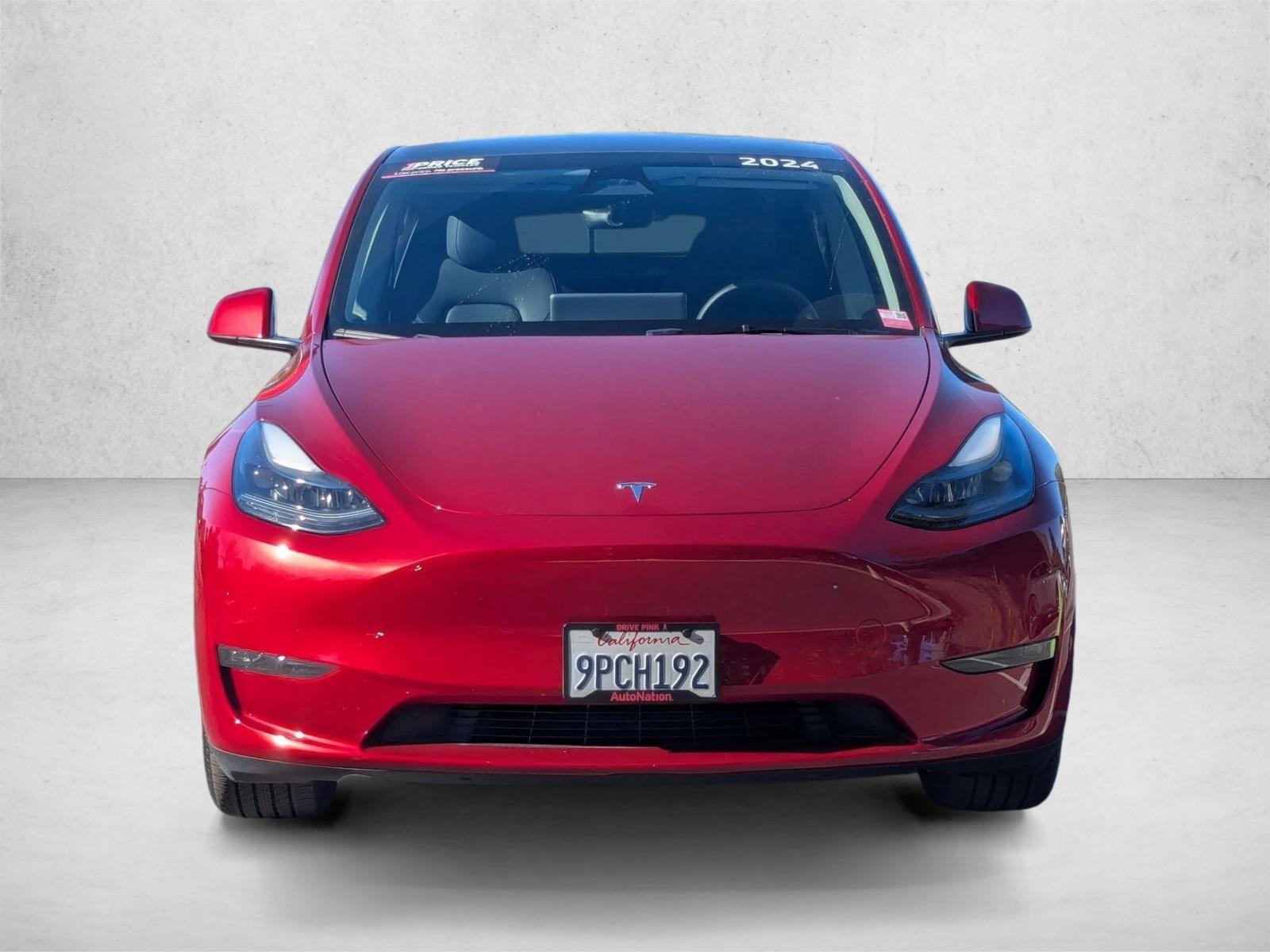 2024 Tesla Model Y Long Range photo 2