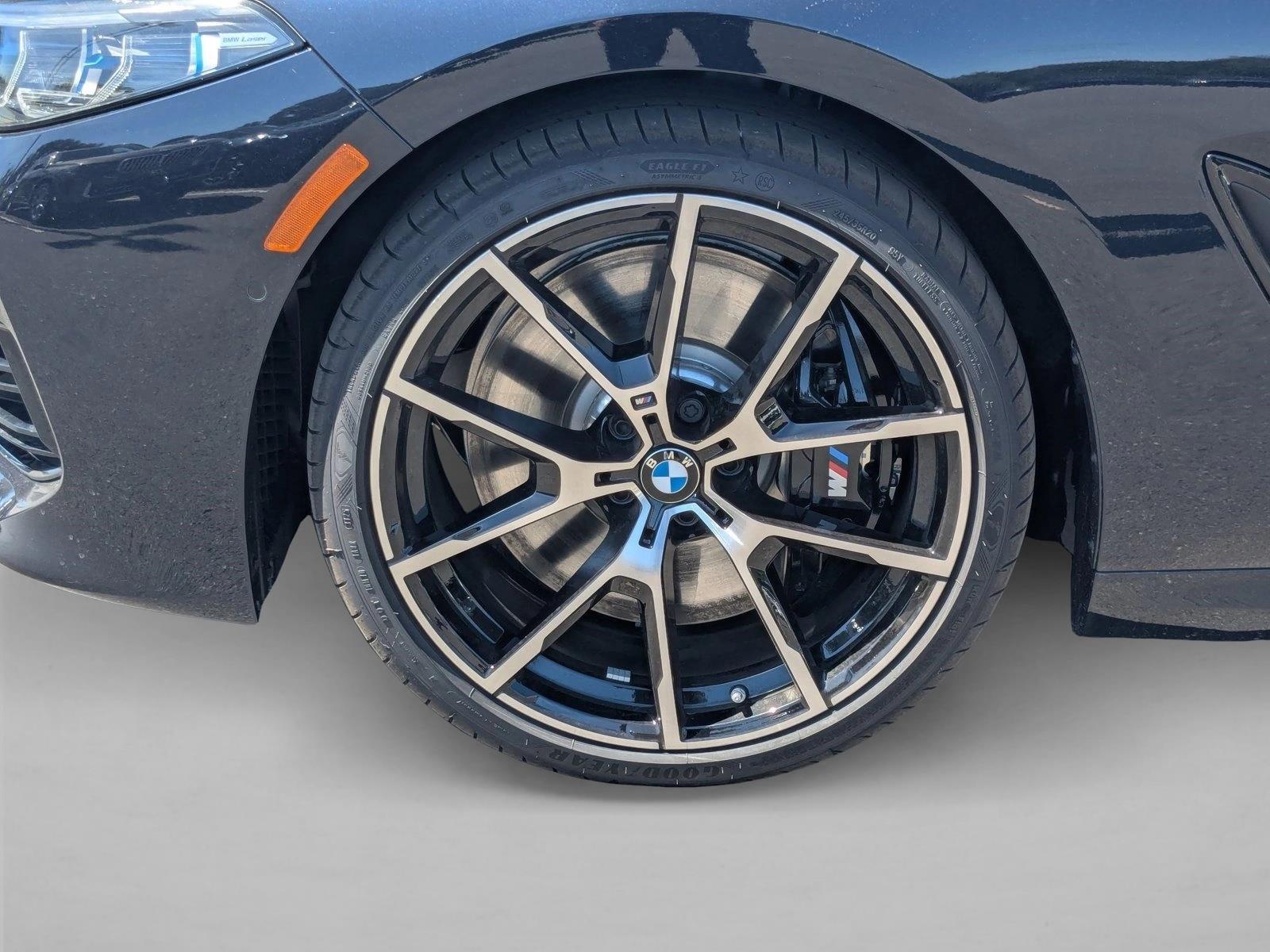 2026 BMW 8 Series 840i - Photo 18