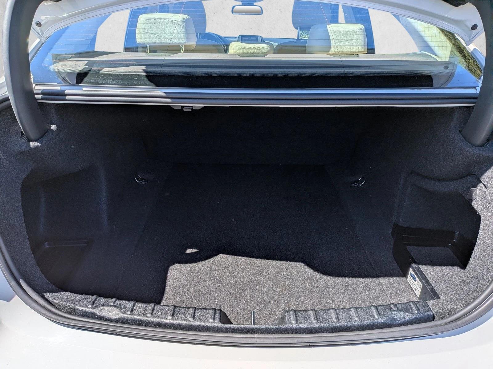 2018 BMW 320i photo 5