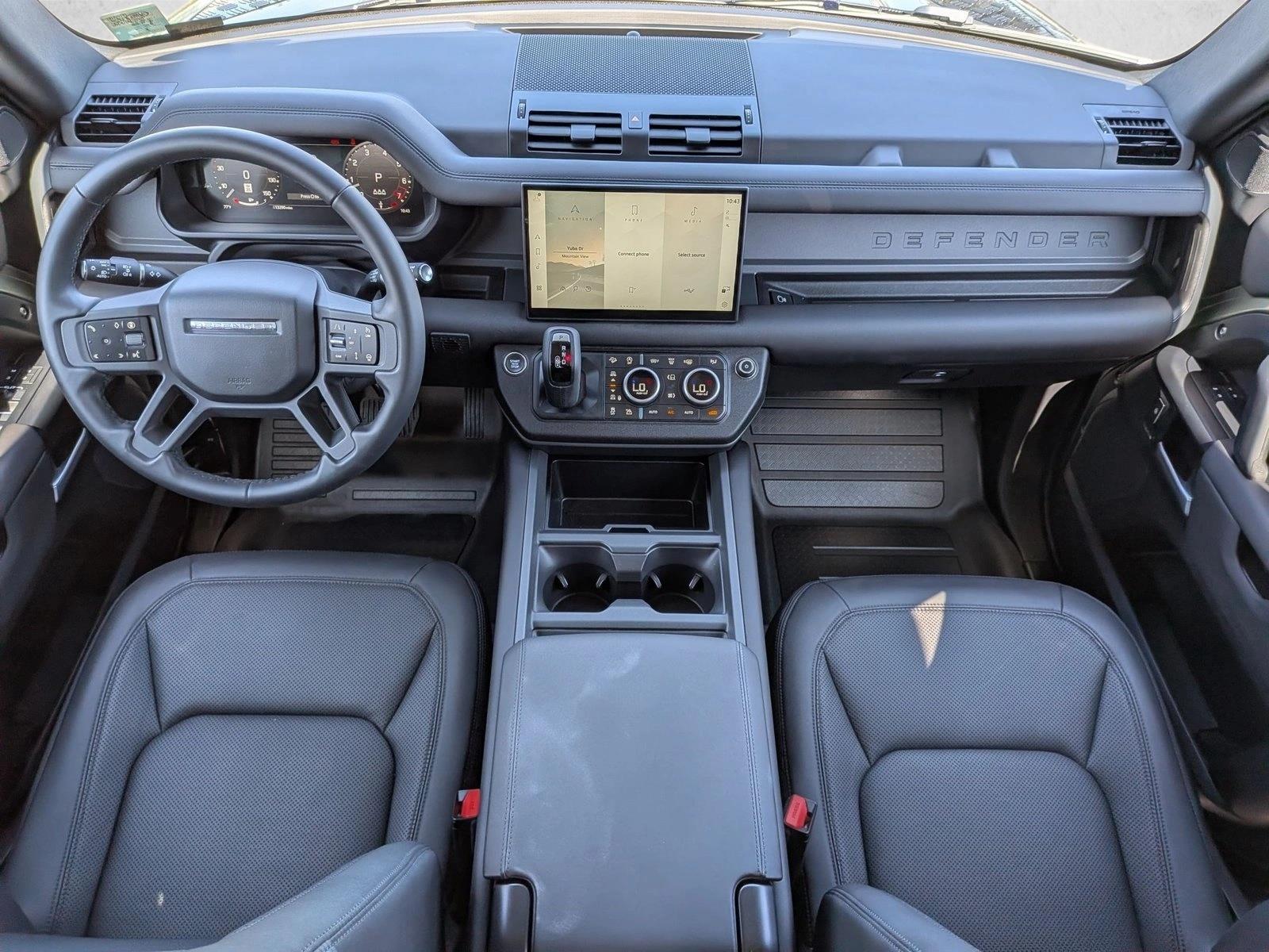 2025 Land Rover Defender S - Photo 19