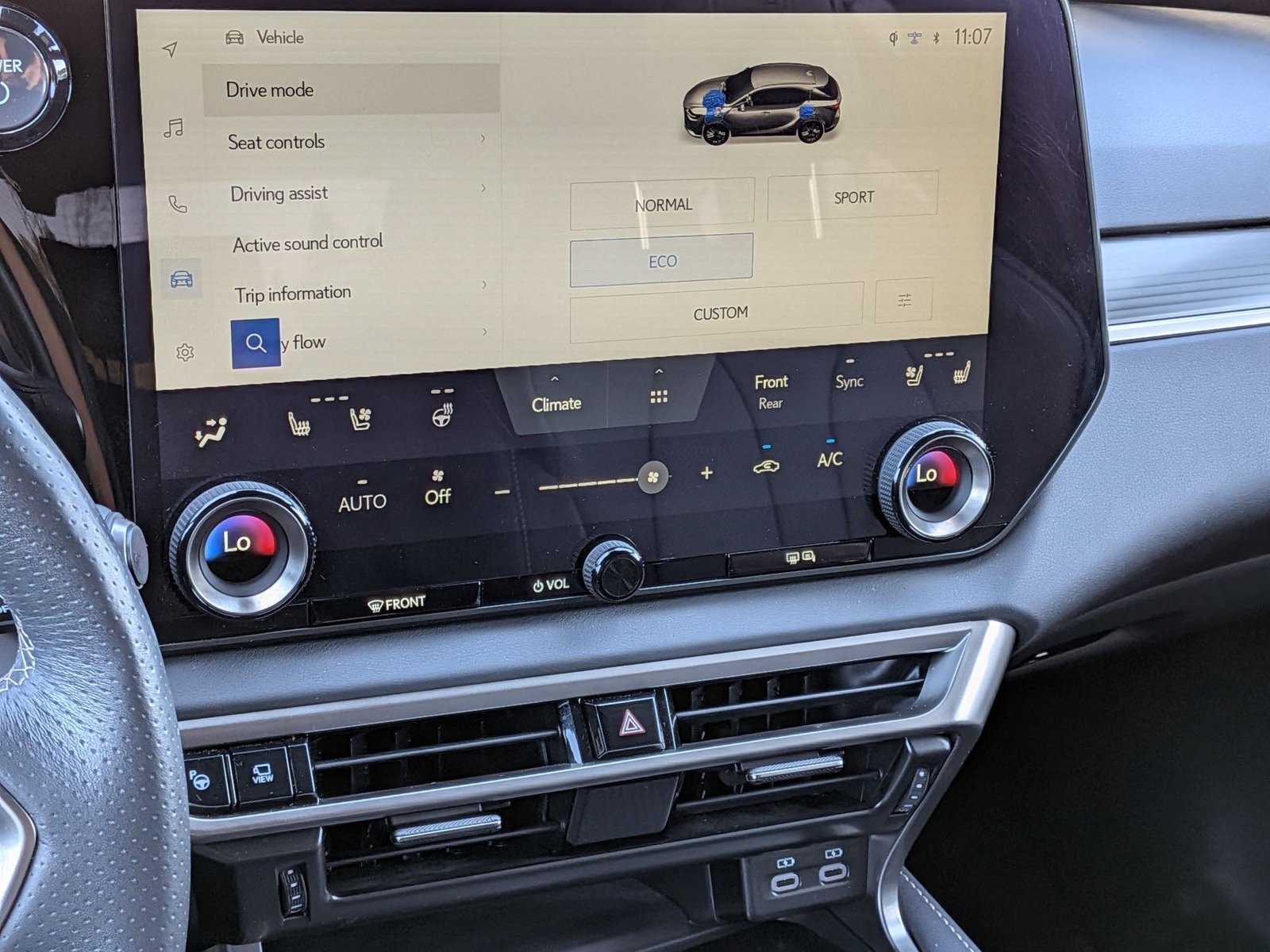 2024 Lexus RX Hybrid 500h - Photo 15