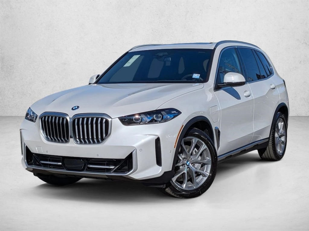 New 2026 BMW X5 PHEV xDrive50e SUV