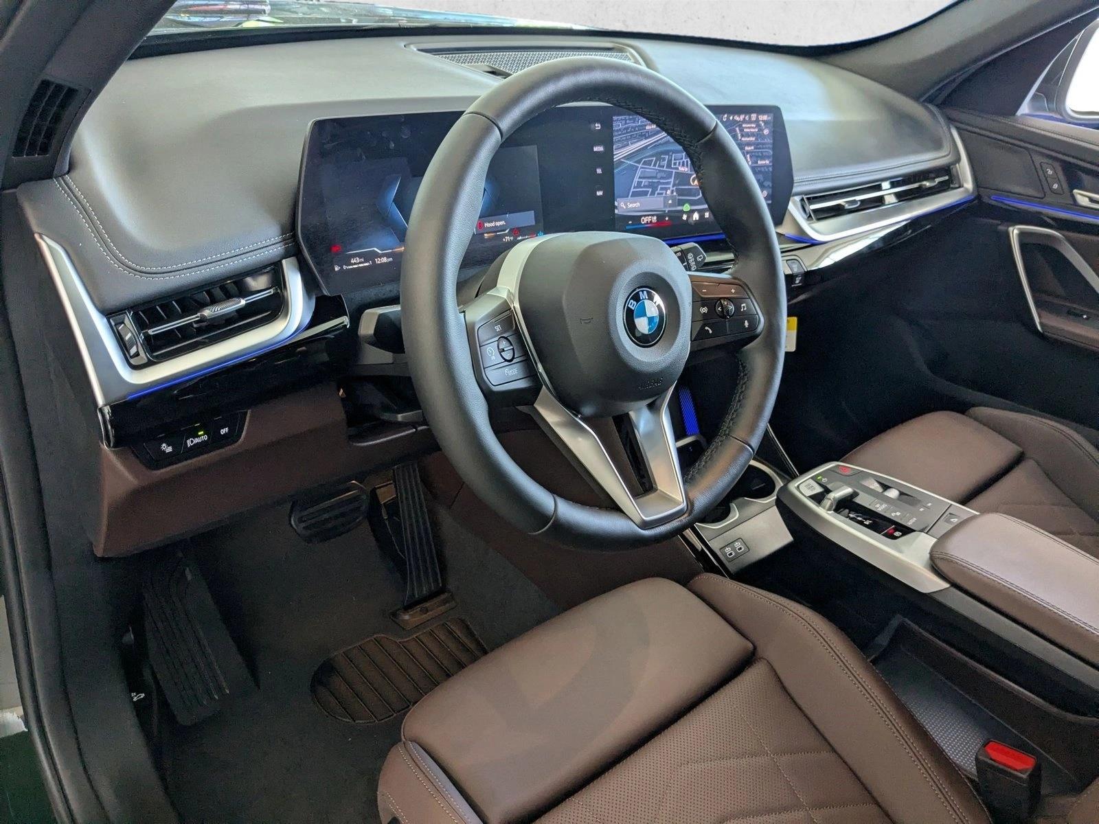 2025 BMW X1 xDrive28i photo 3