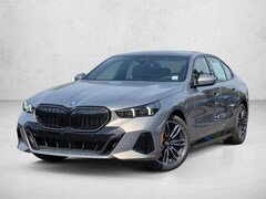 2027 BMW 550e xDrive Sedan
