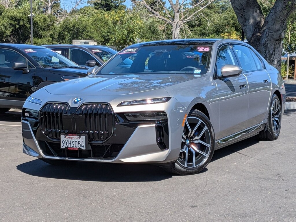 Used 2026 BMW i7 xDrive60 Sedan
