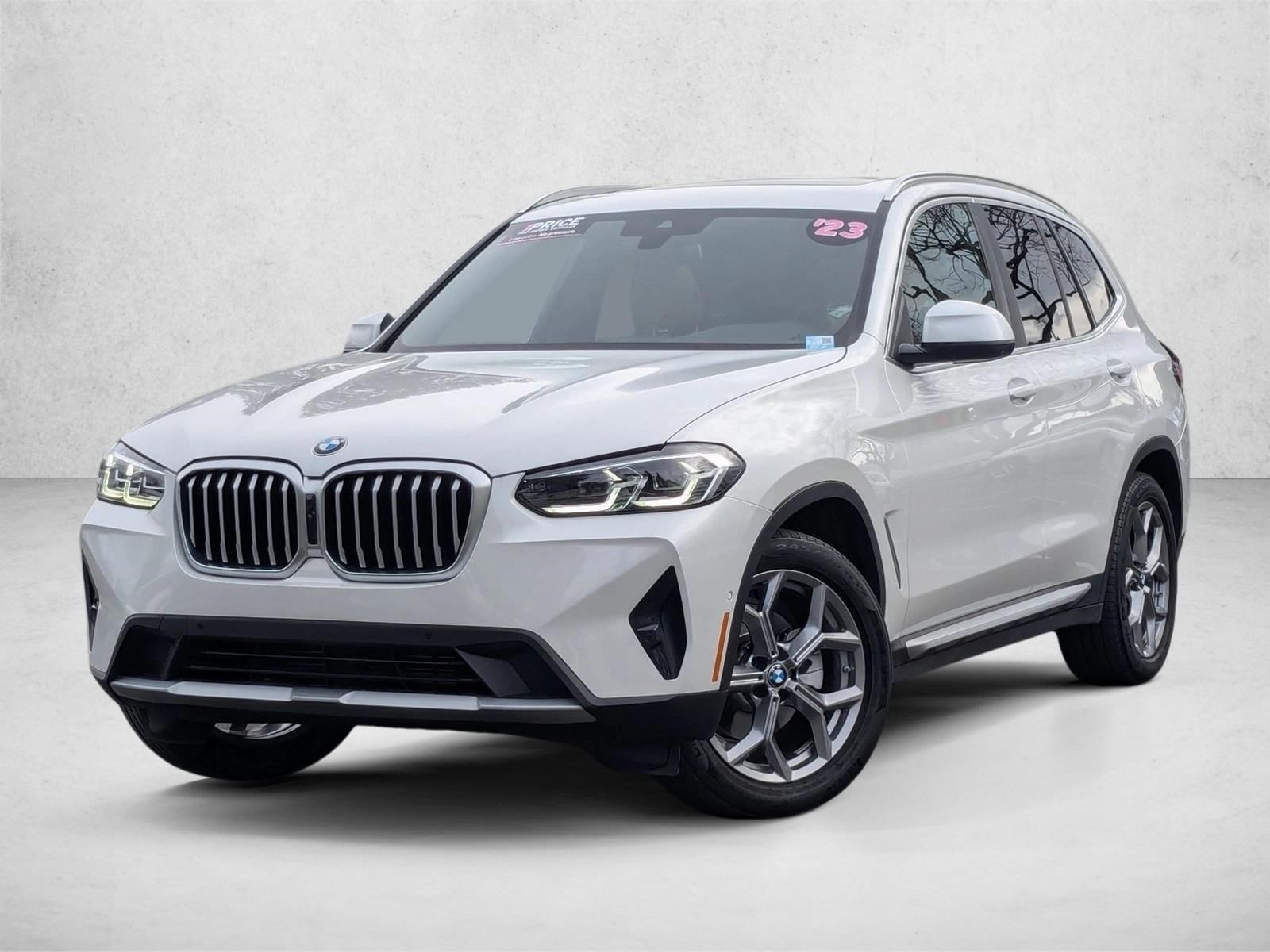2023 BMW X3 30i's photo