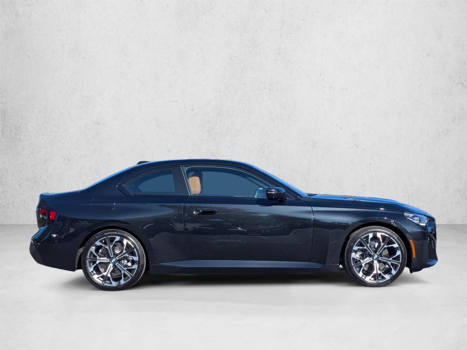 2025 Bmw 230i photo 4