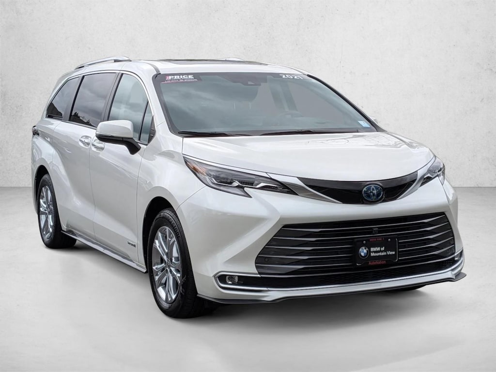 Used 2021 Toyota Sienna Van