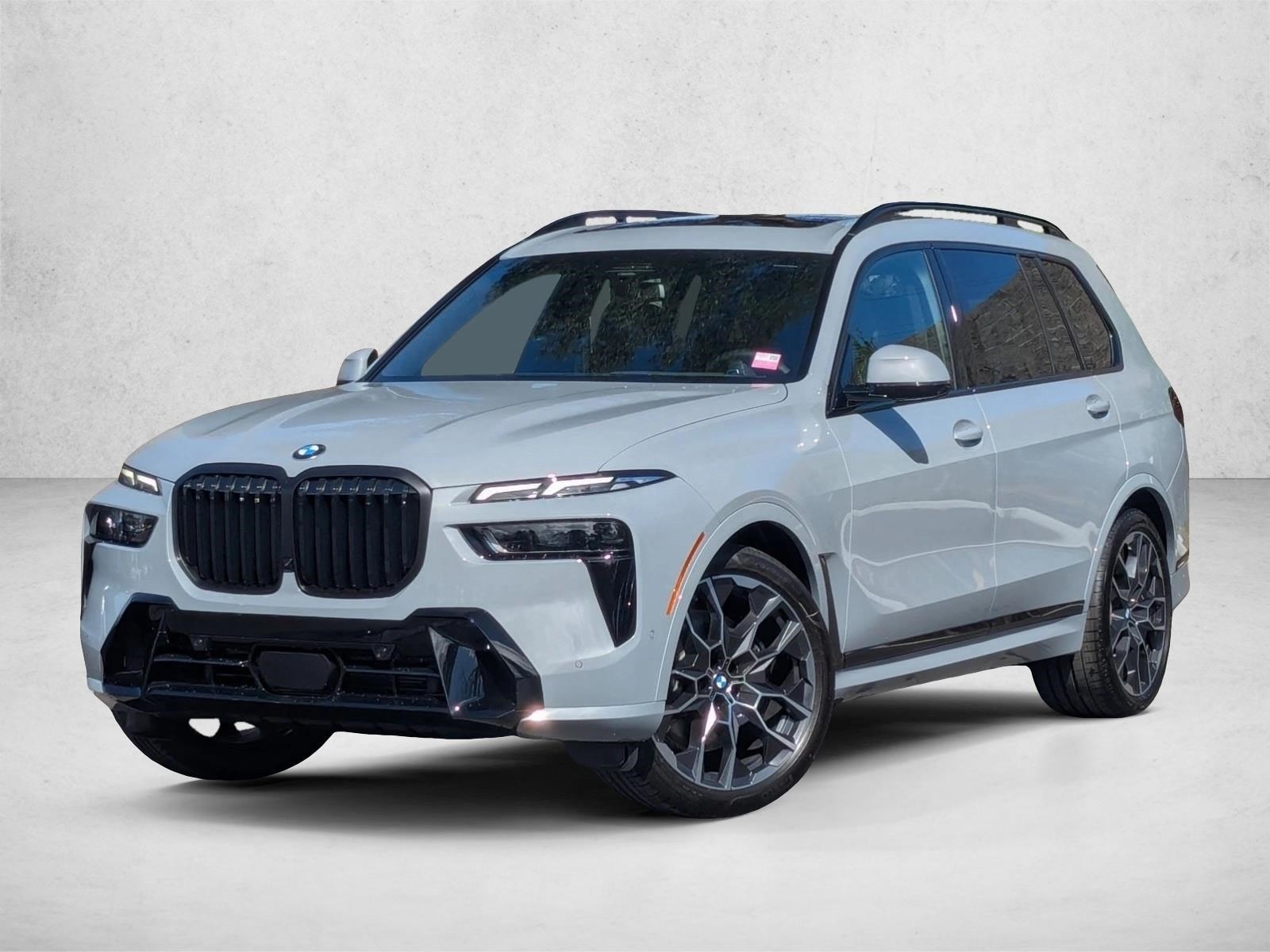 2026 BMW X7 40i's photo