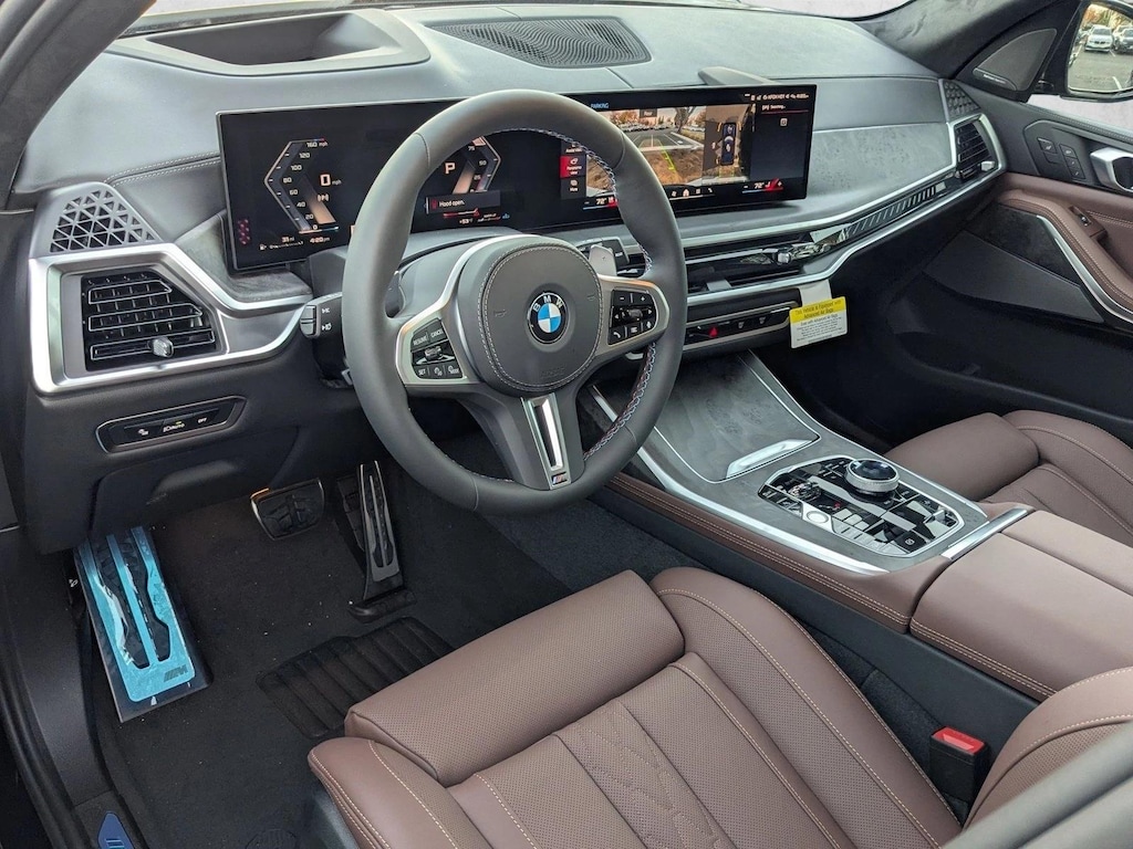 New 2026 BMW X7 M60i SUV