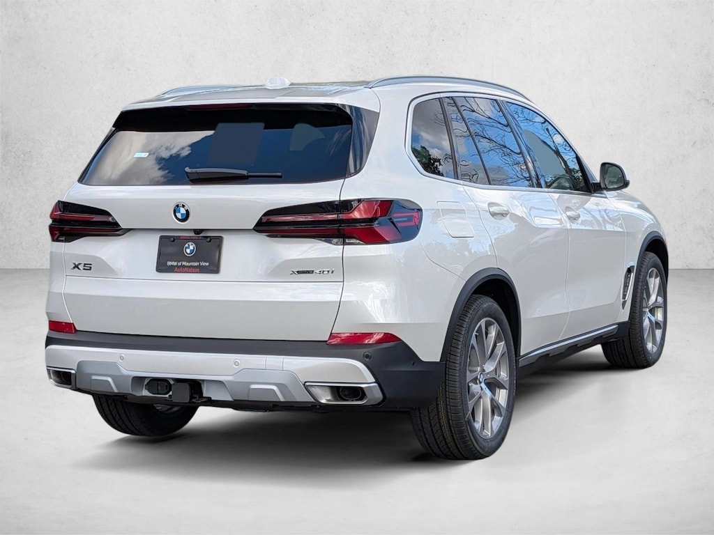 New 2026 BMW X5 xDrive40i SUV