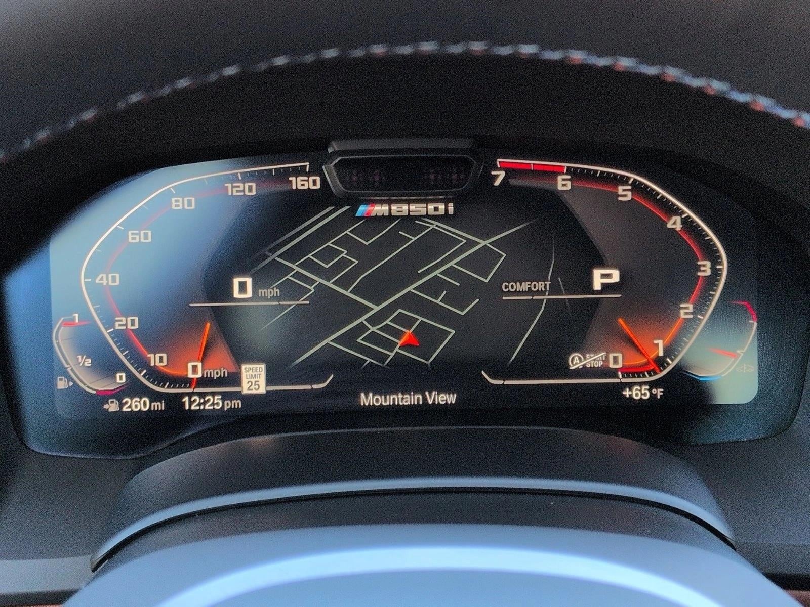 2026 BMW 8 Series M850i - Photo 11