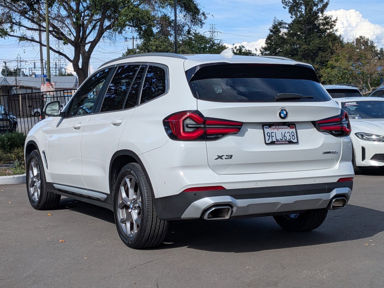 2023 BMW X3 xDrive30i photo 3