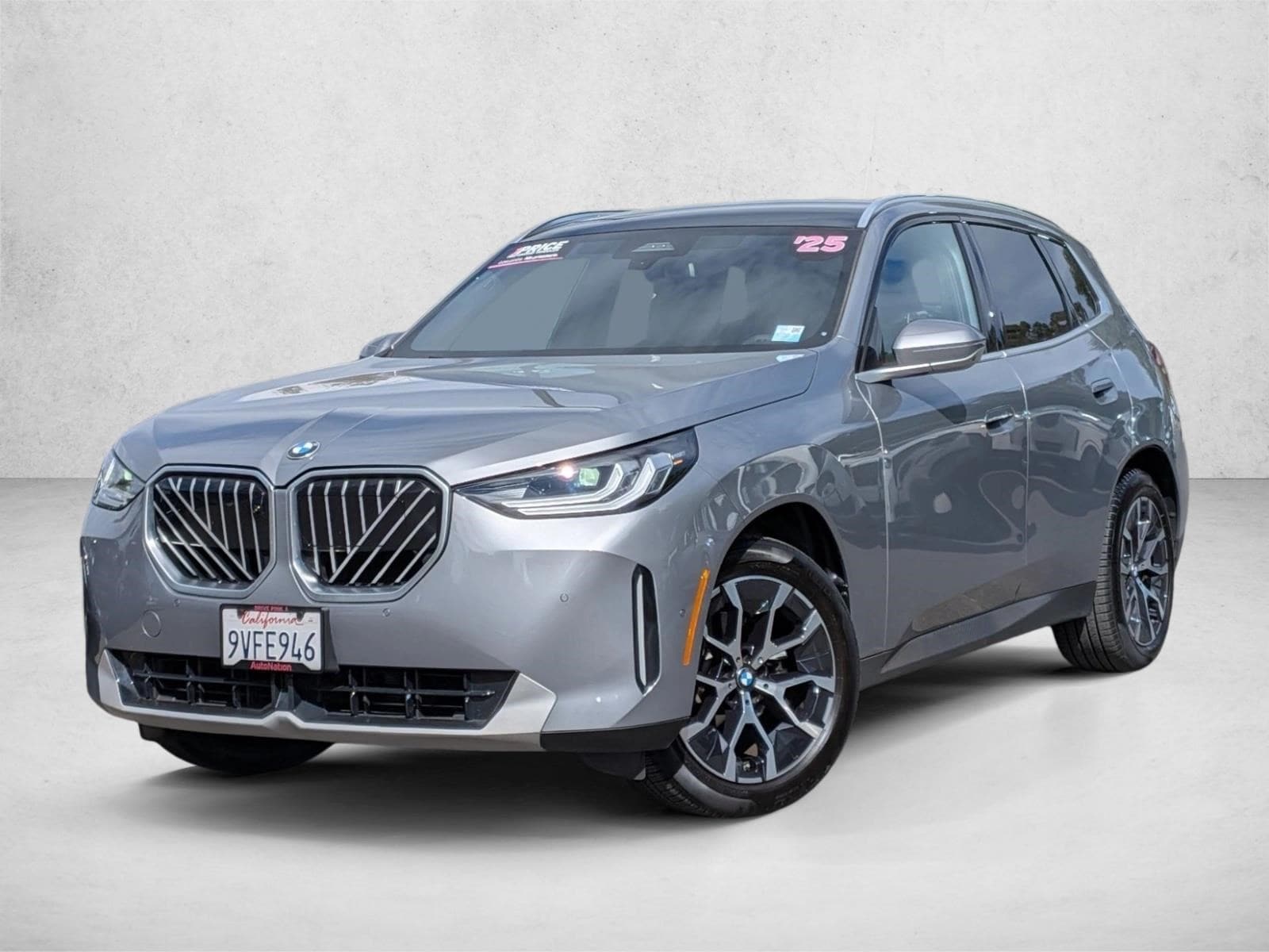 2025 BMW X3 30 XDRIVE's photo