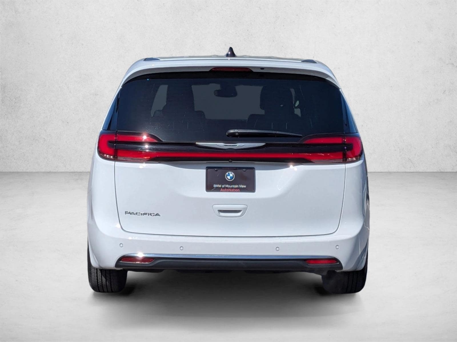 2025 Chrysler Pacifica Select photo 6