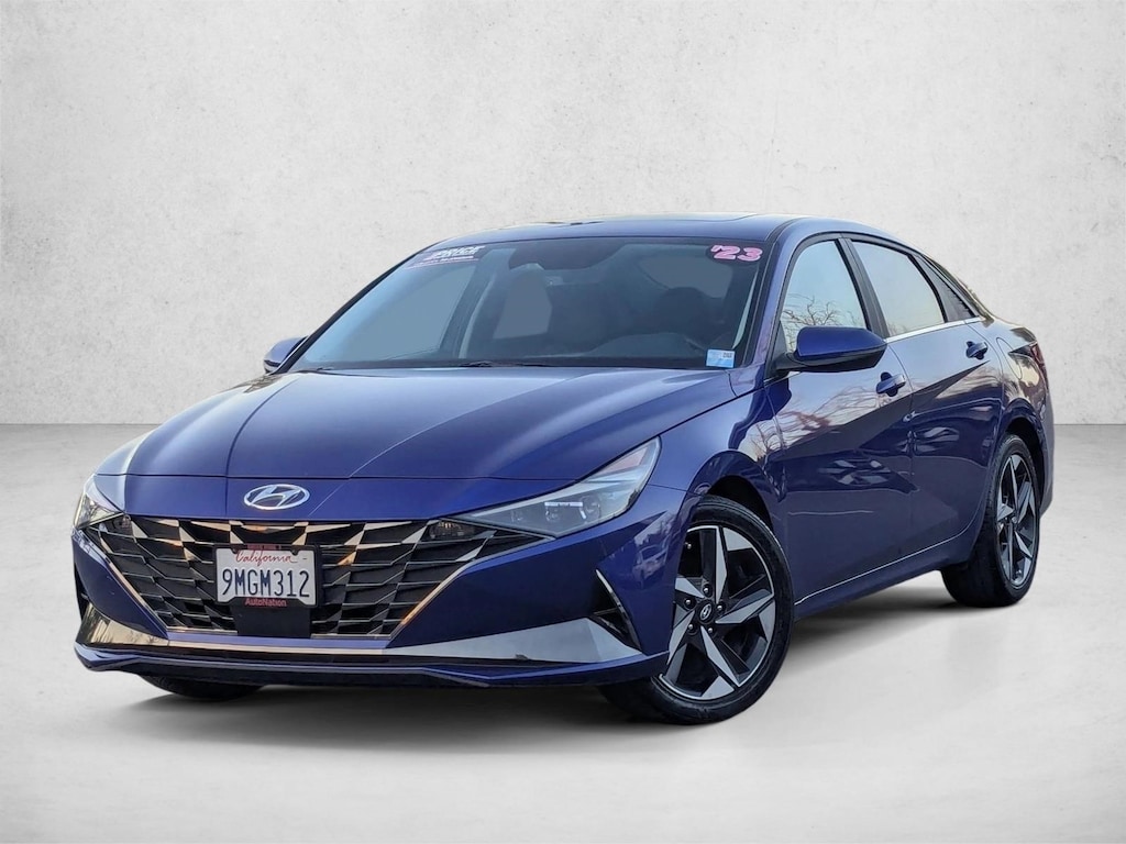 Used 2023 Hyundai Elantra Limited Sedan