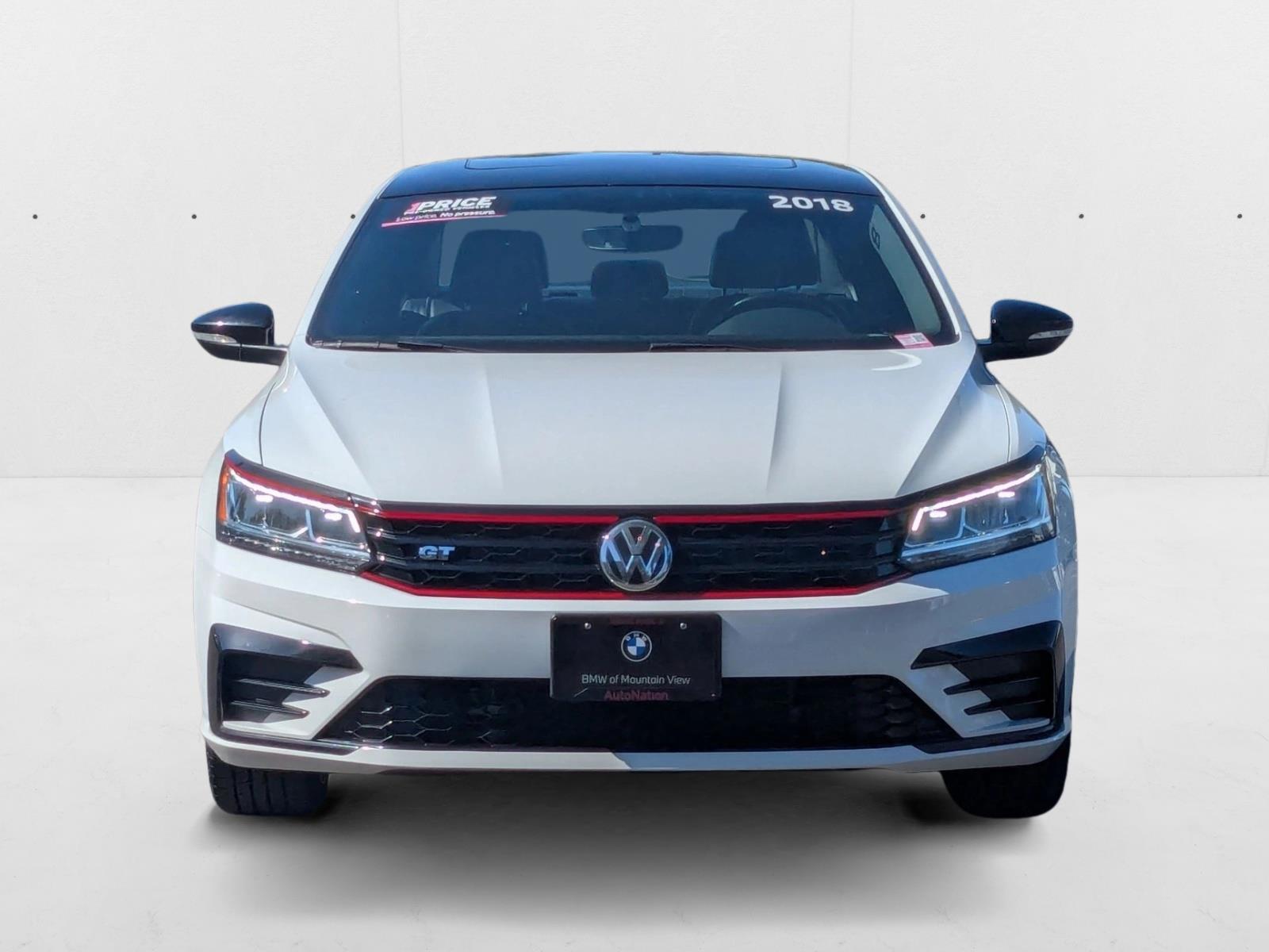 2018 Volkswagen Passat 3.6L V6 GT photo 2