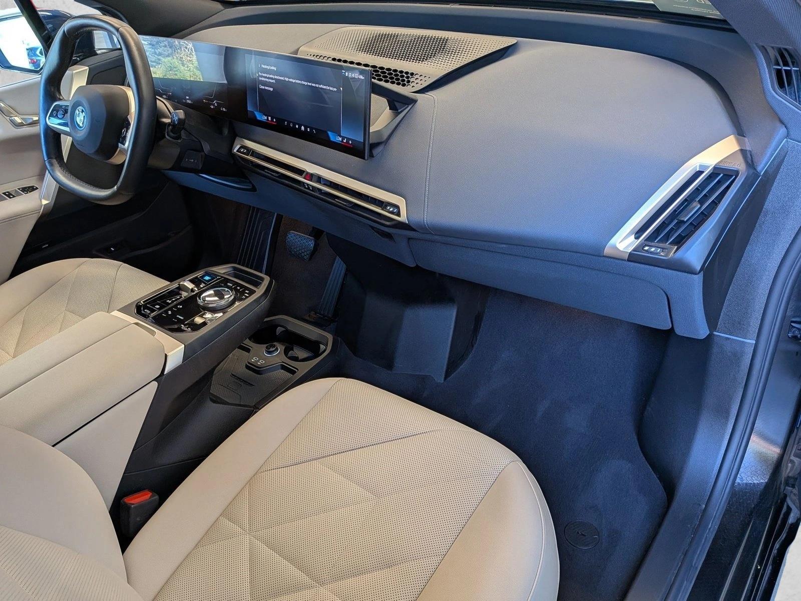 2024 BMW iX Base - Photo 24