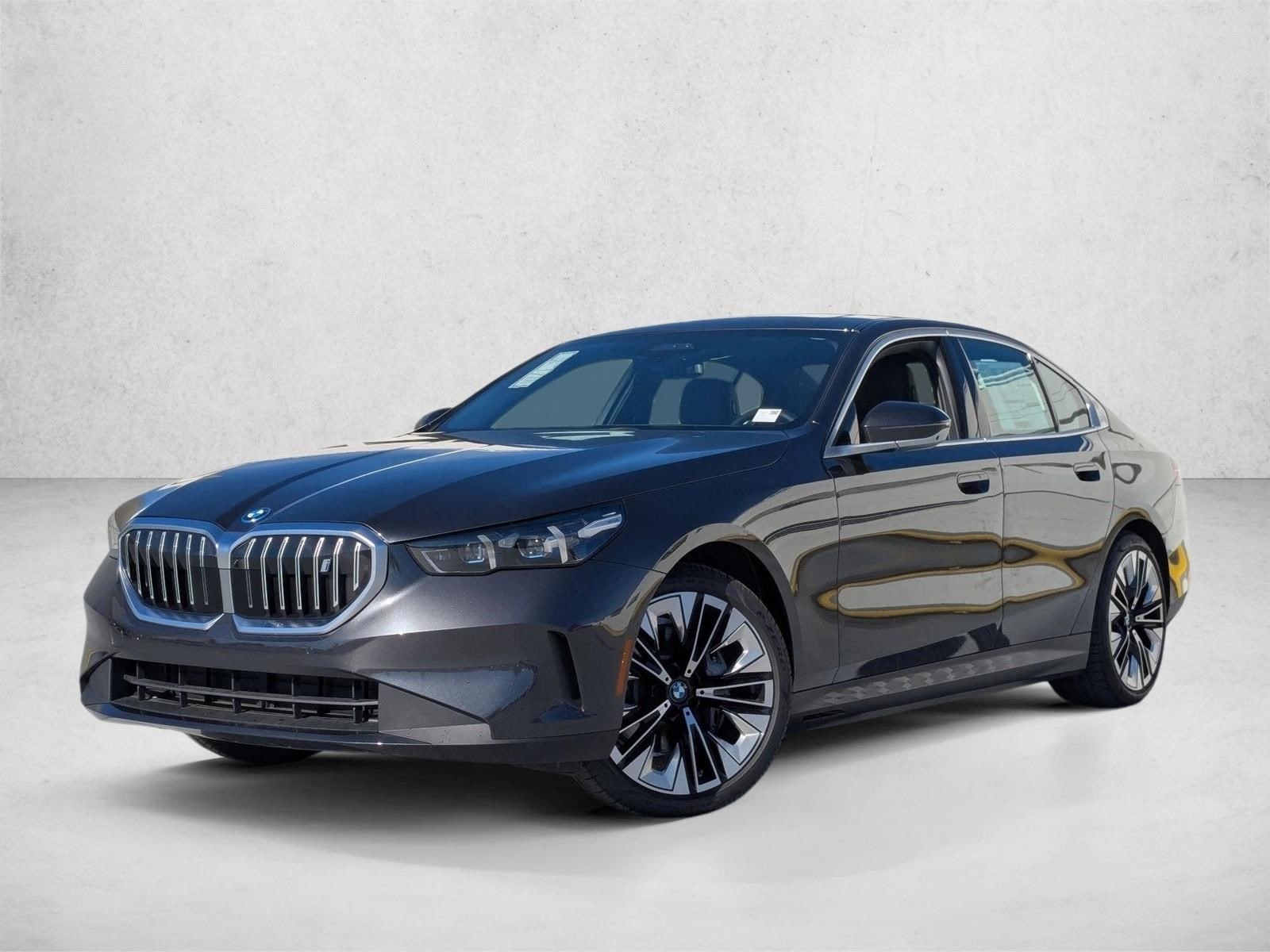 2025 BMW i5 40's photo