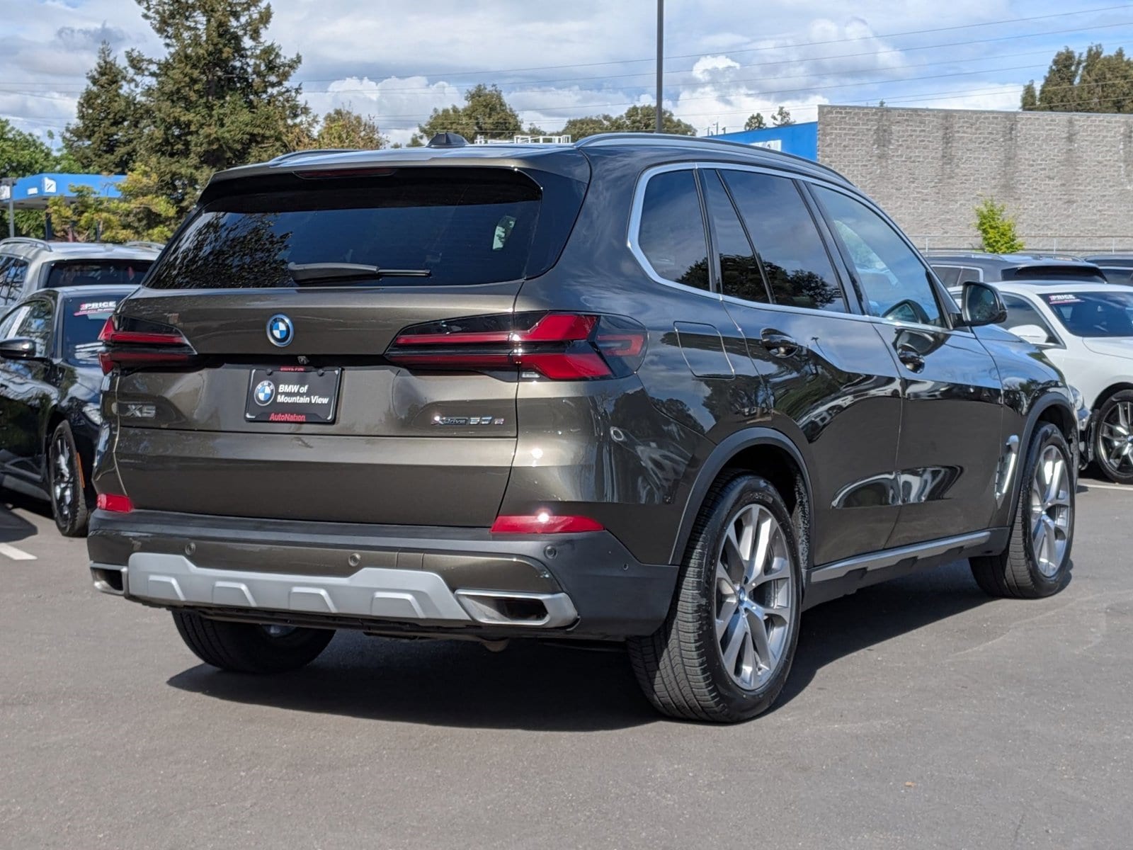 2024 BMW X5 PHEV xDrive50e photo 4