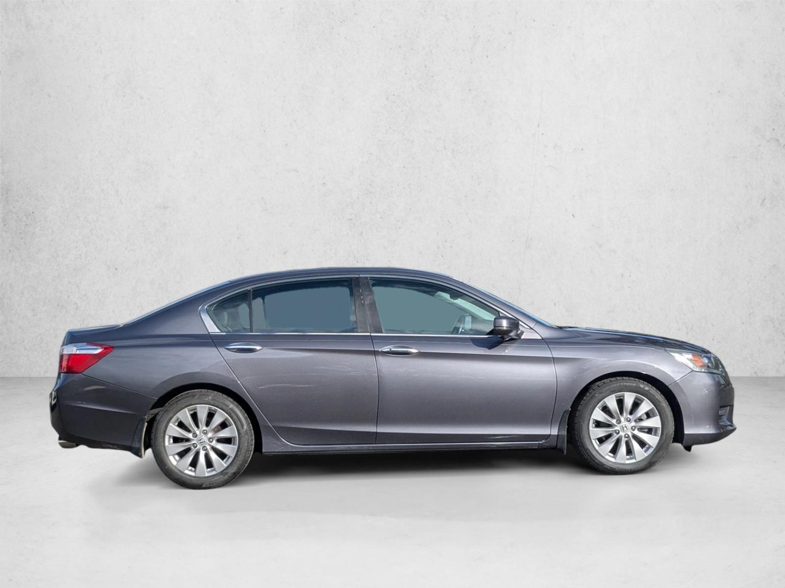 2015 Honda Accord EX-L photo 3
