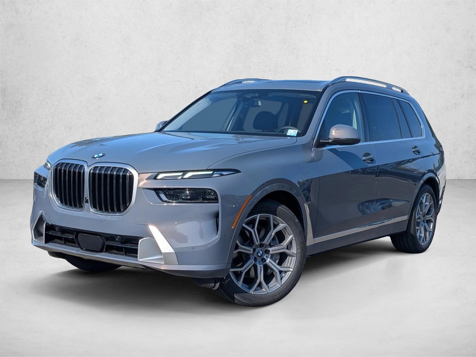 2026 BMW X7 xDrive40i's photo